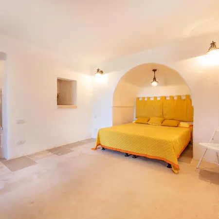 Sentiero Della Valle Villa Ceglie Messapica